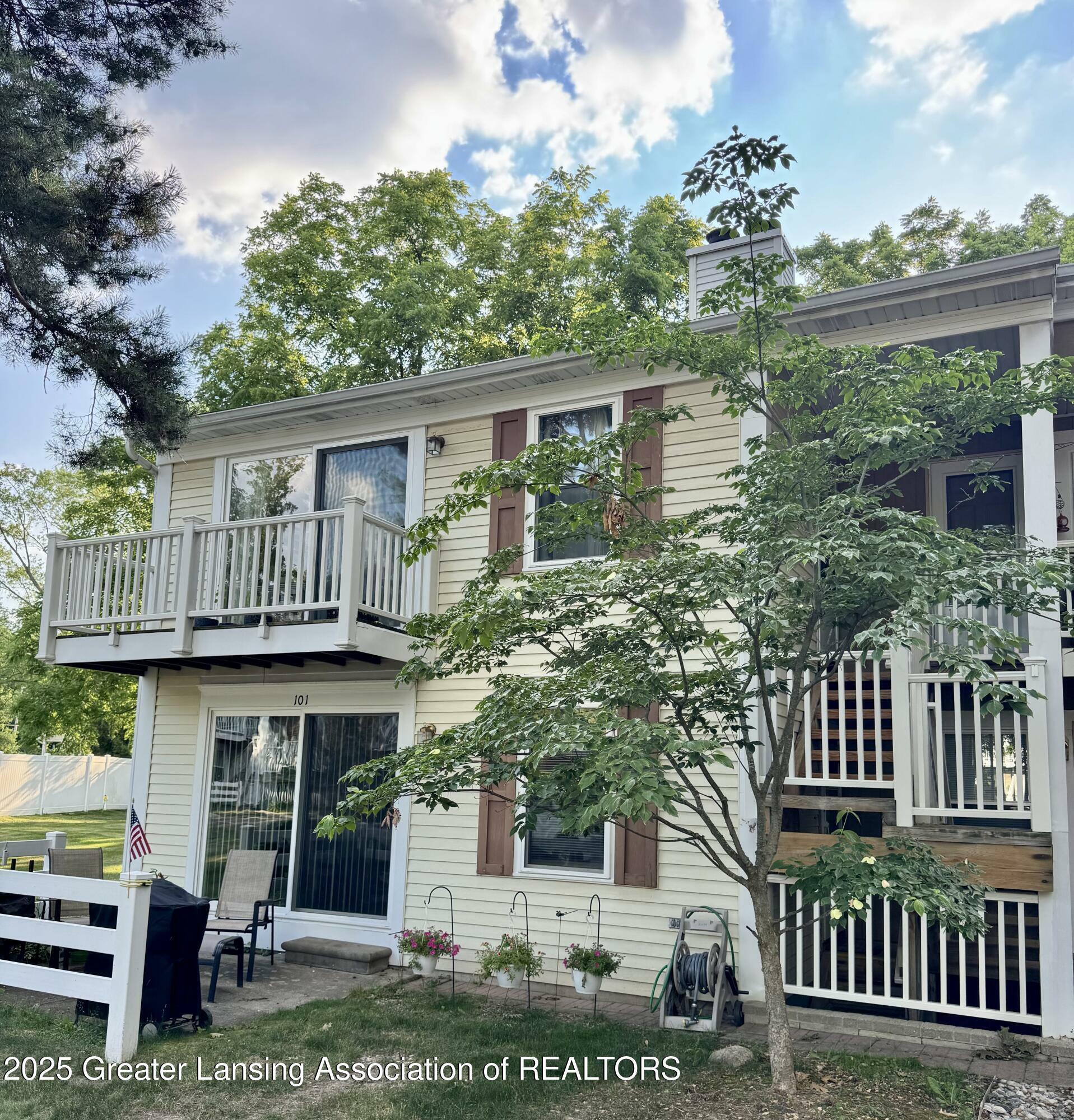 2034 Hamilton Road  Okemos MI 48864 photo