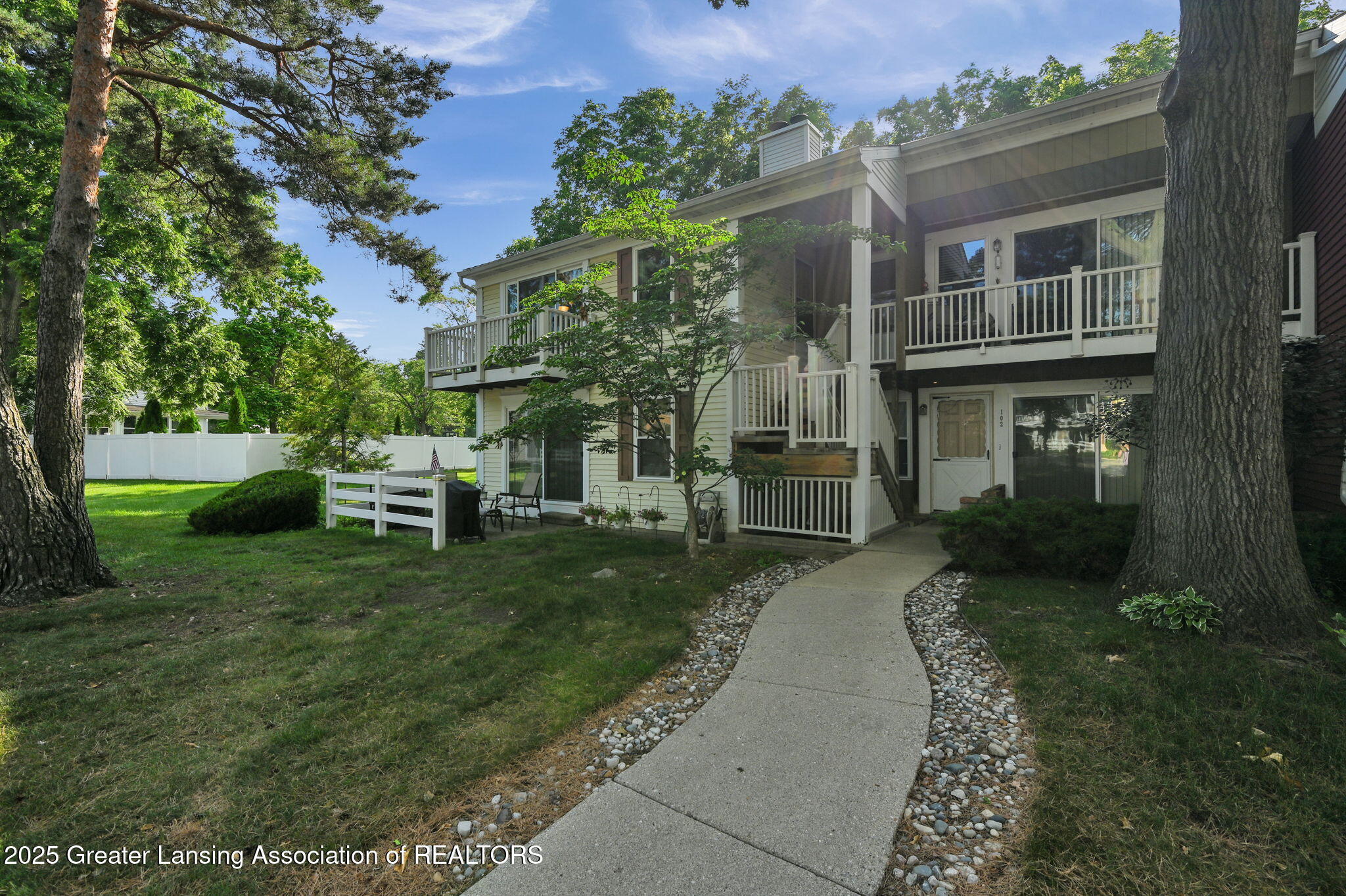 Property Photo:  2034 Hamilton Road  MI 48864 