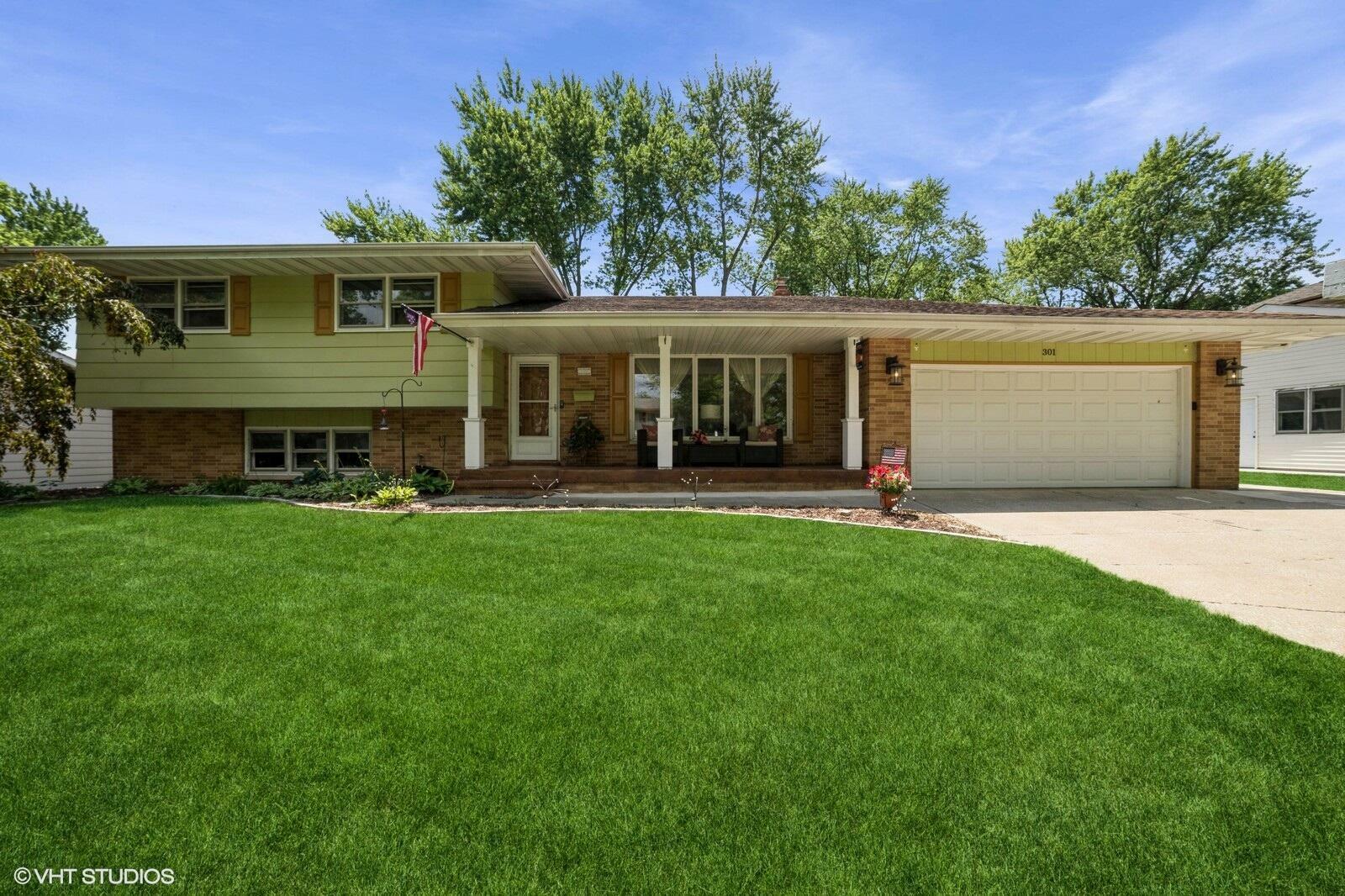 Property Photo: 301 Michele Avenue IN 46307