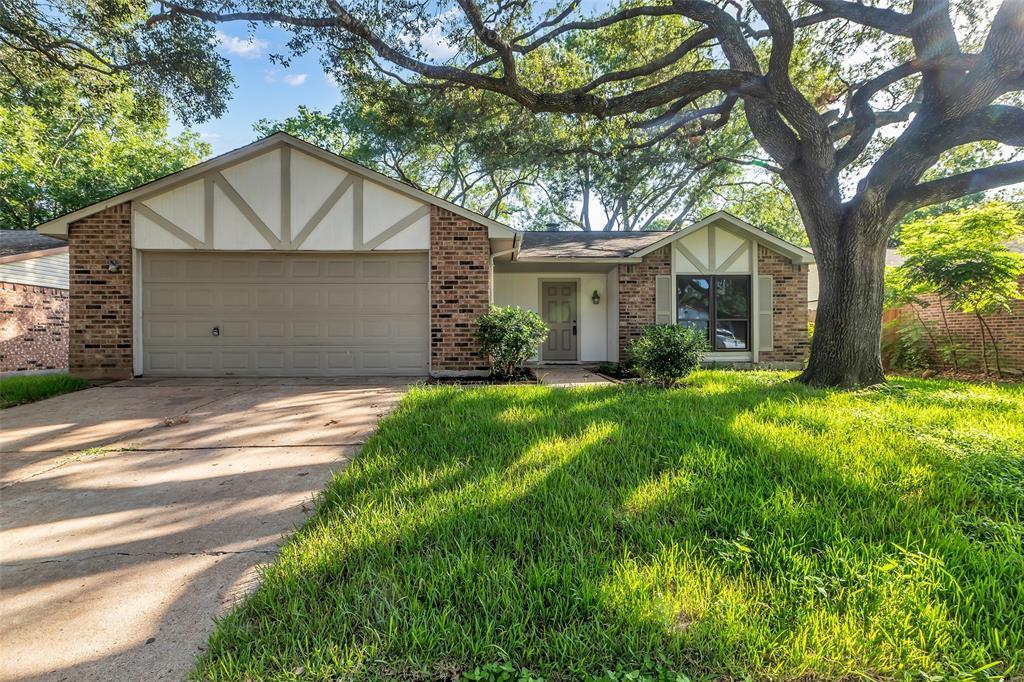 Property Photo: 6731 Gettysburg Drive TX 77469