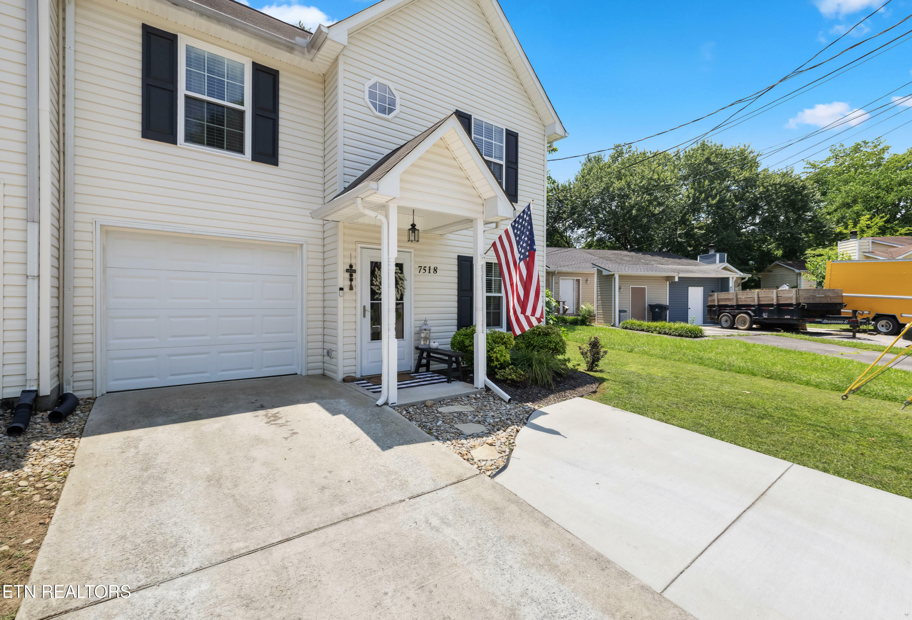 Property Photo: 7518 NW Chatham Circle TN 37909