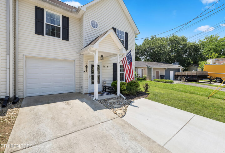 Property Photo: 7518 NW Chatham Circle TN 37909