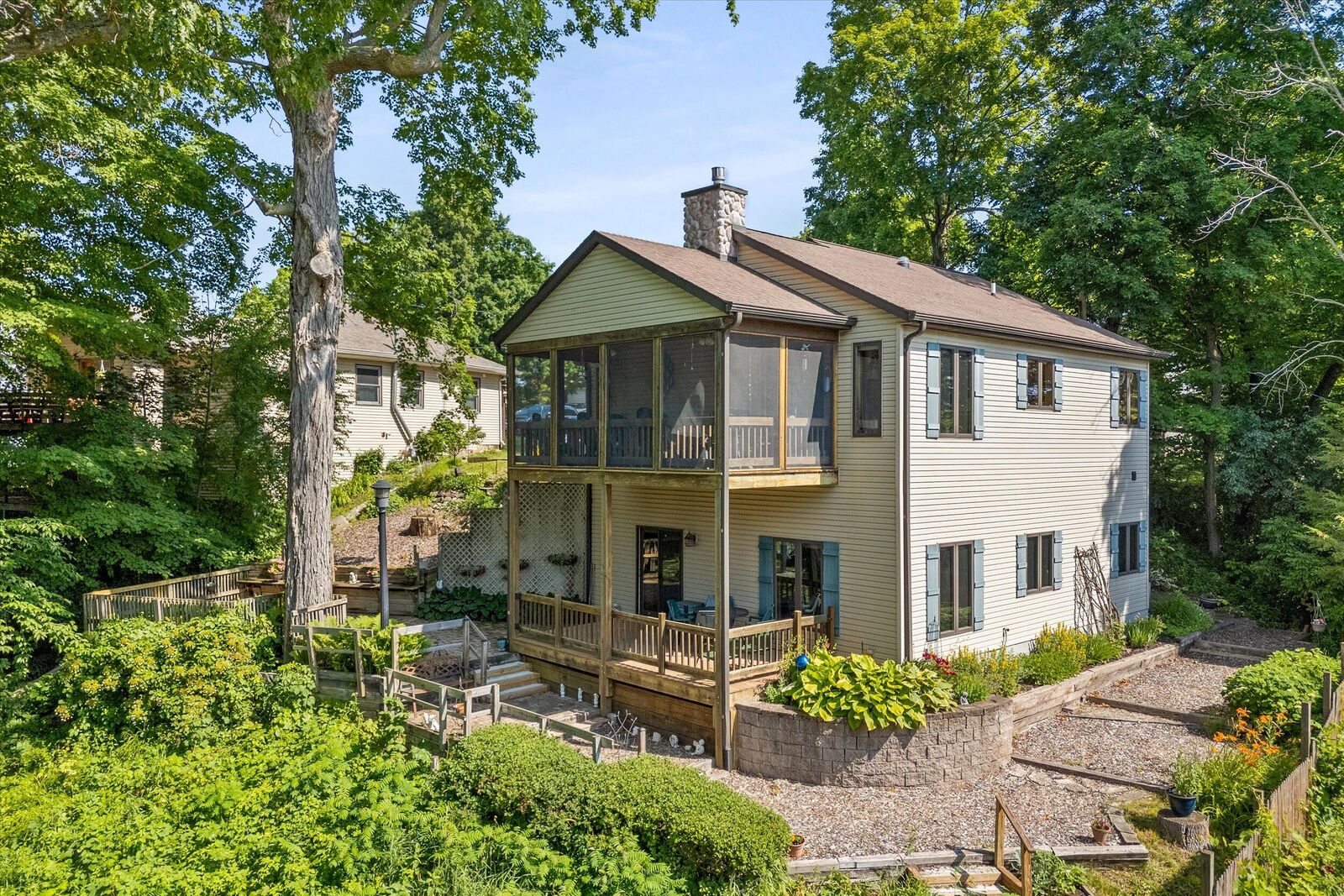 Property Photo: N3057 Circle Dr WI 53011