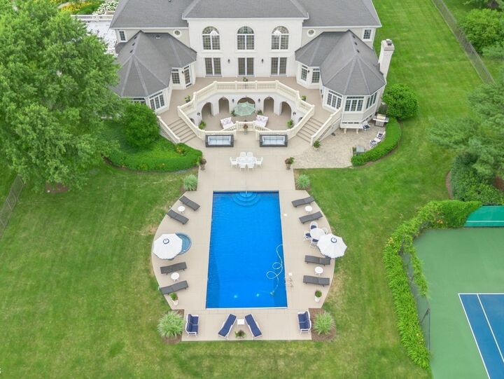Property Photo:  5N113 Burr Road  IL 60175 