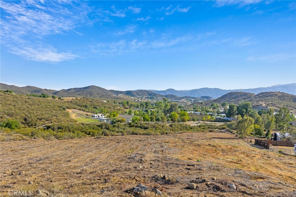 Property Photo:  33590 Hayfield  CA 92595 