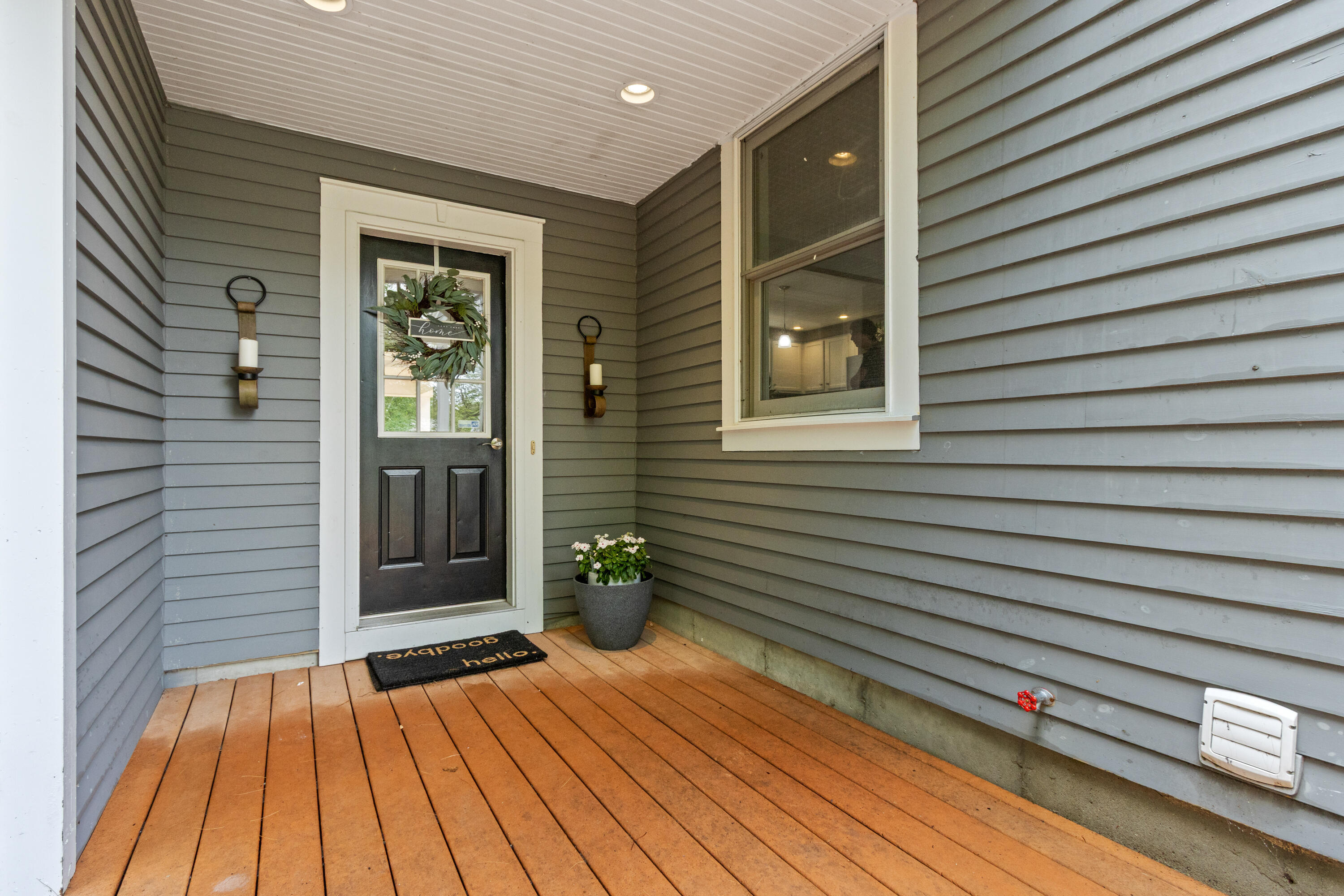 Property Photo: 15 South Ridge Drive ME 04084