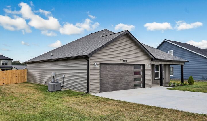 Property Photo: 346 Galway Dr TN 37042