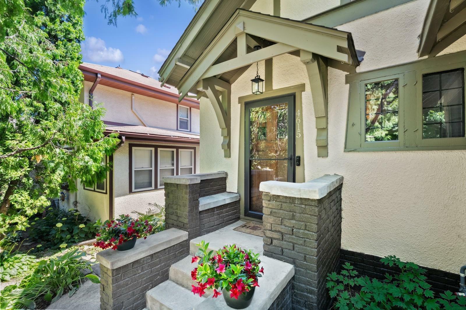 Property Photo: 4615 Aldrich Avenue S MN 55419