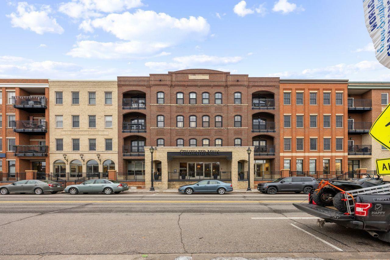 Property Photo: 350 Main Street N 300 MN 55082