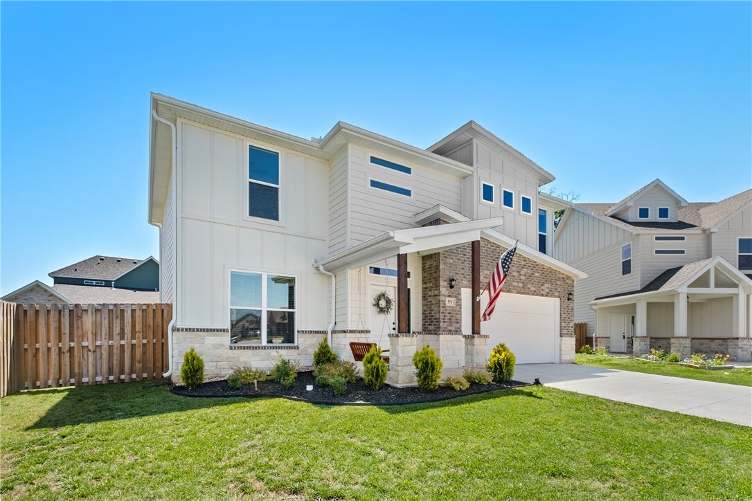 Property Photo: 571 Stoneseed Street AR 72719