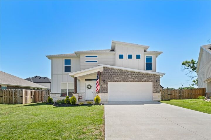 Property Photo:  571 Stoneseed Street  AR 72719 