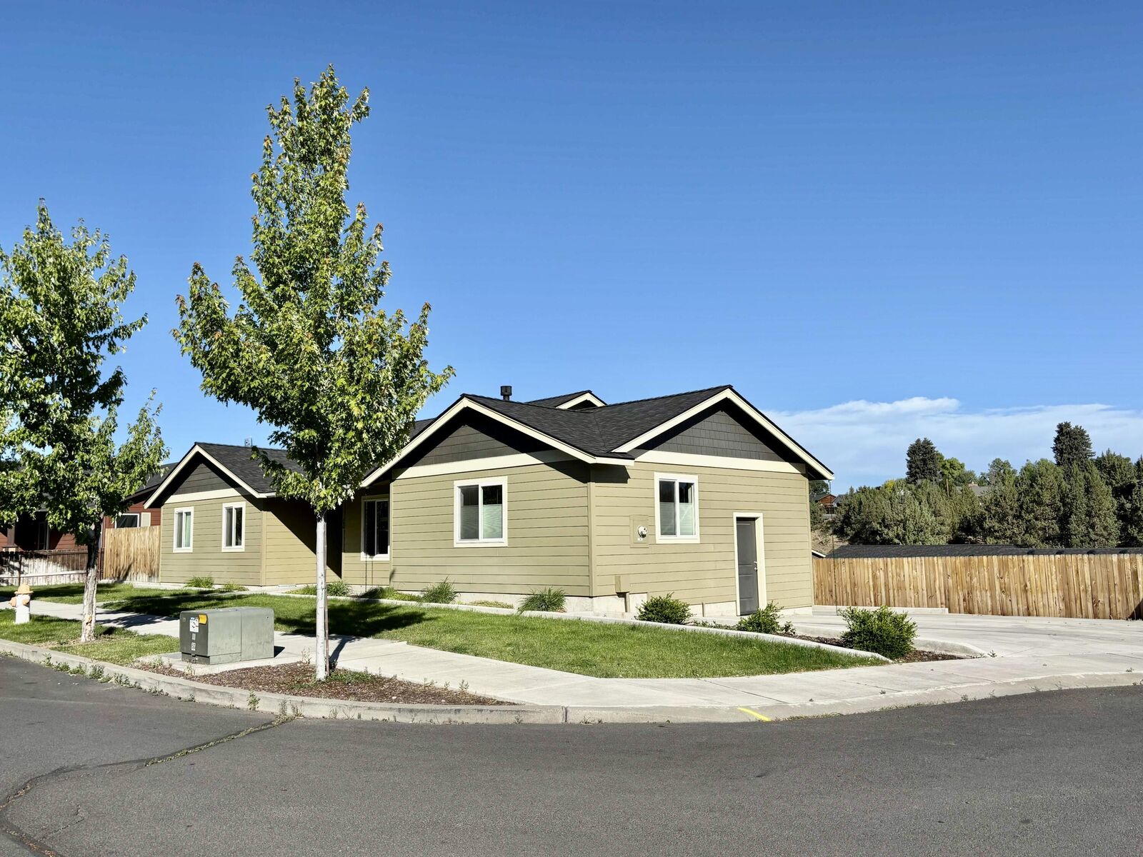 House for sale in Prineville: 490 NE Brookstone Drive, Prineville, OR 97754
