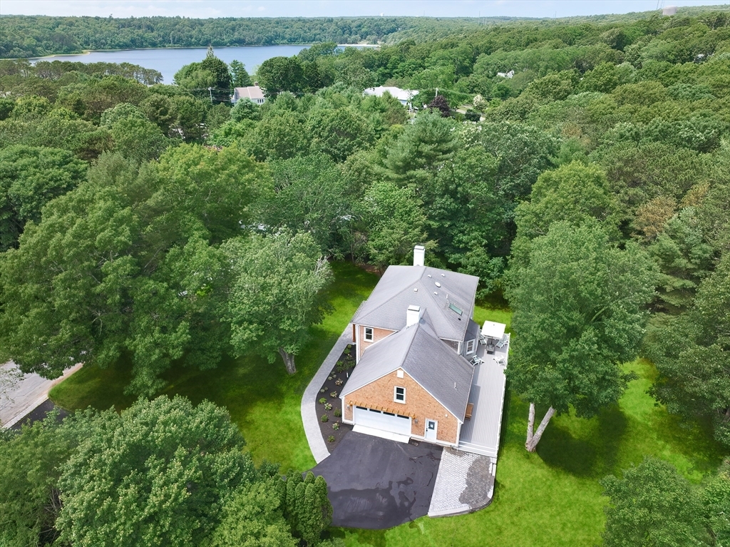 Property Photo:  7 Highfield Drive  MA 02563 