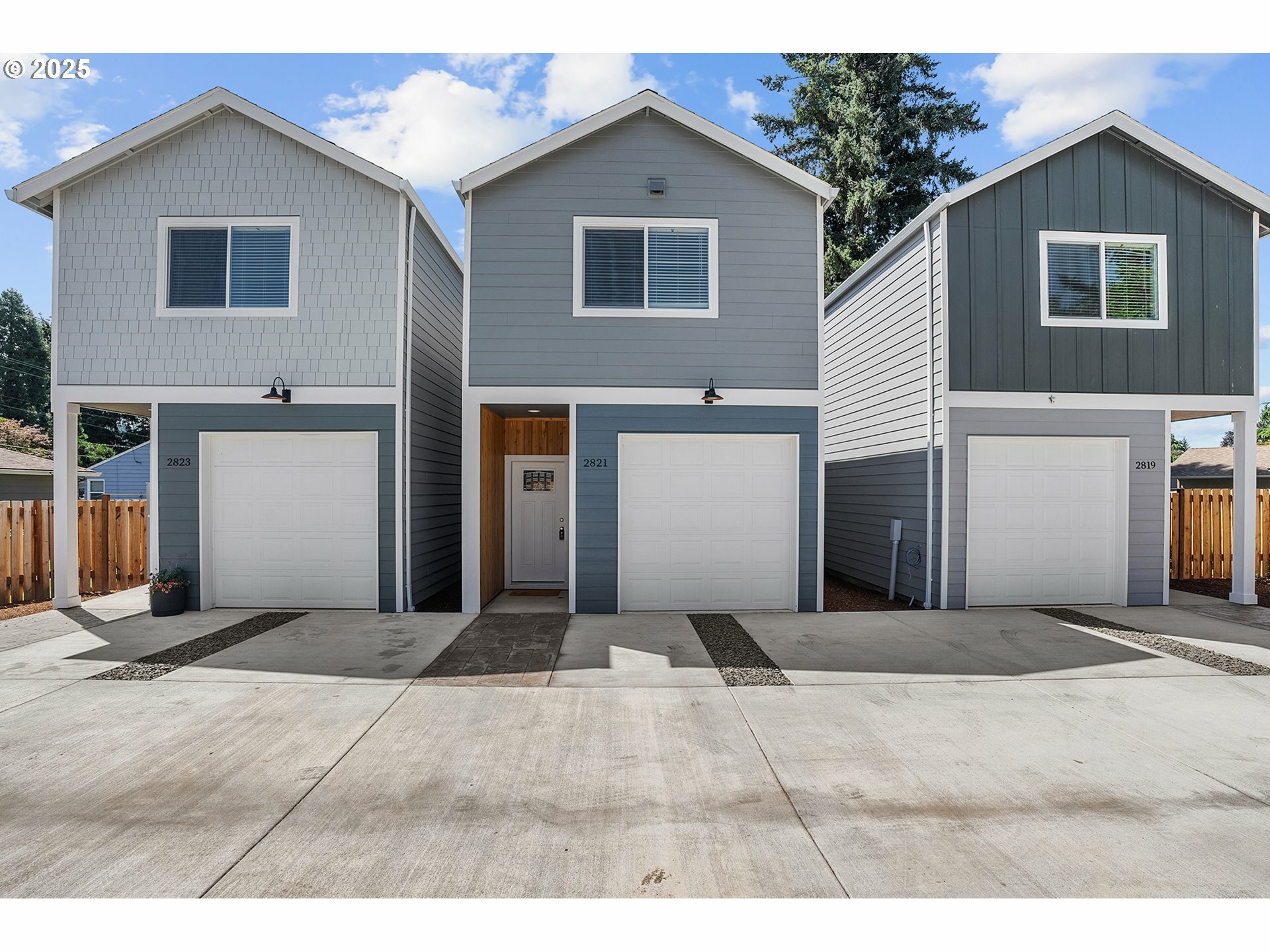 2821 SE 145th Ave  Portland OR 97236 photo