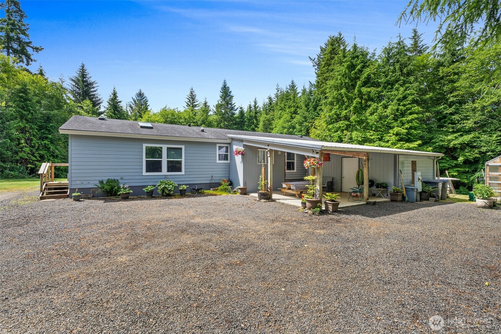Property Photo: 43 Lynnwood Lane WA 98550