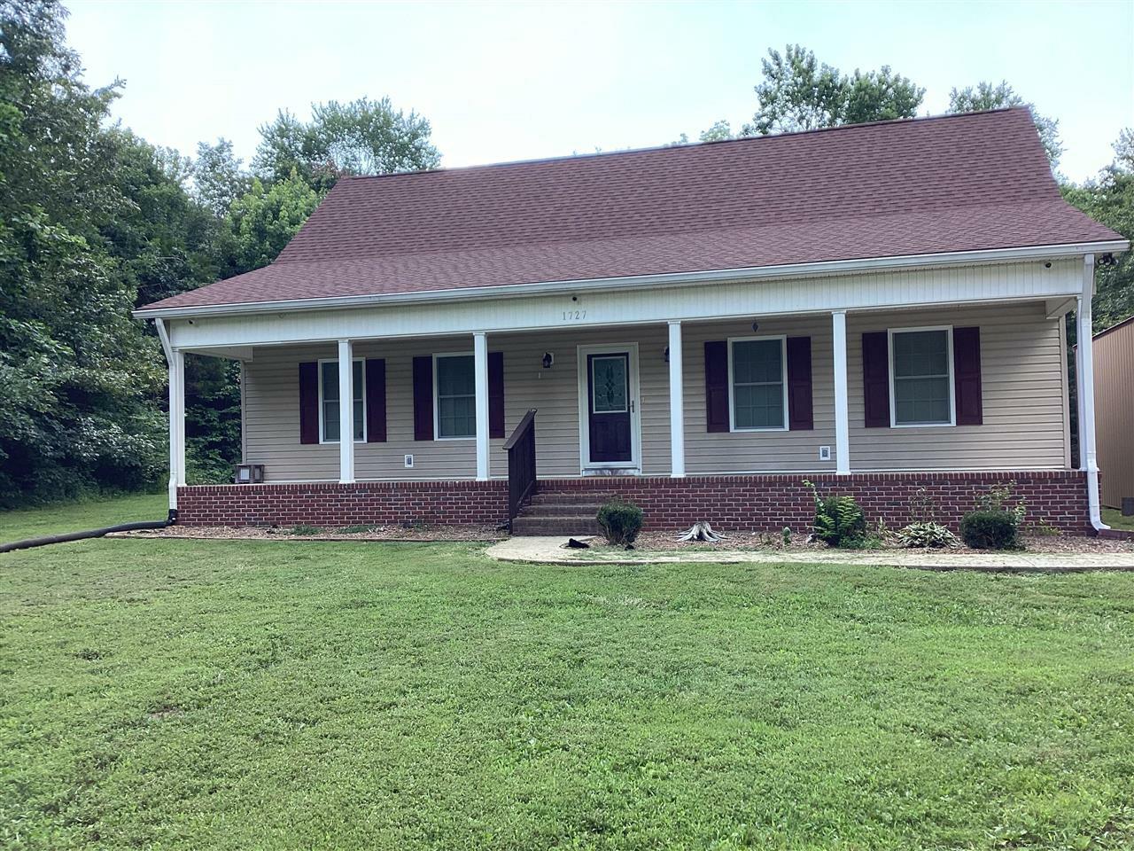 Property Photo: 1727 Sharpes Garden Road KY 42276