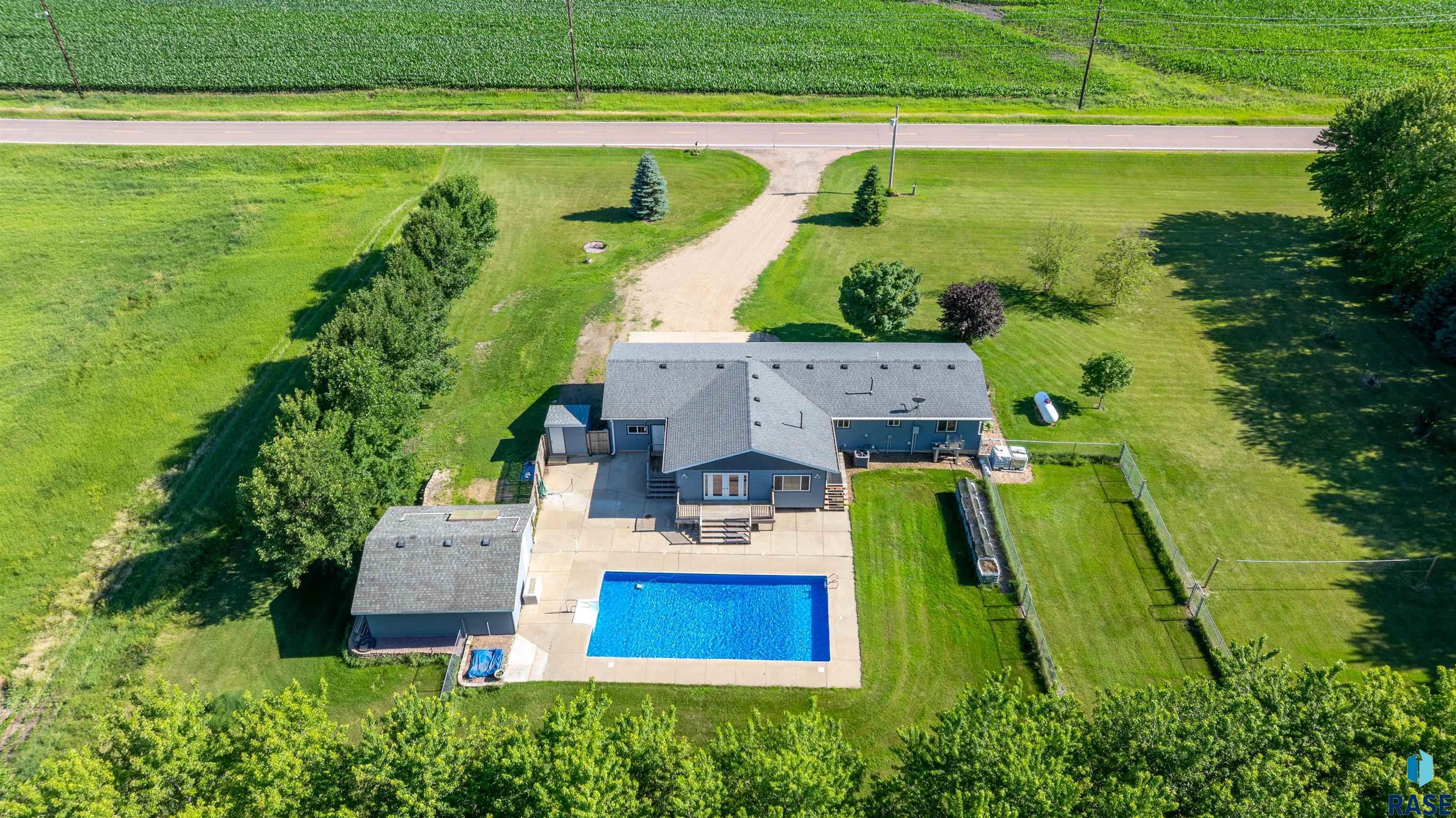 Property Photo: 46788 278th St SD 57039