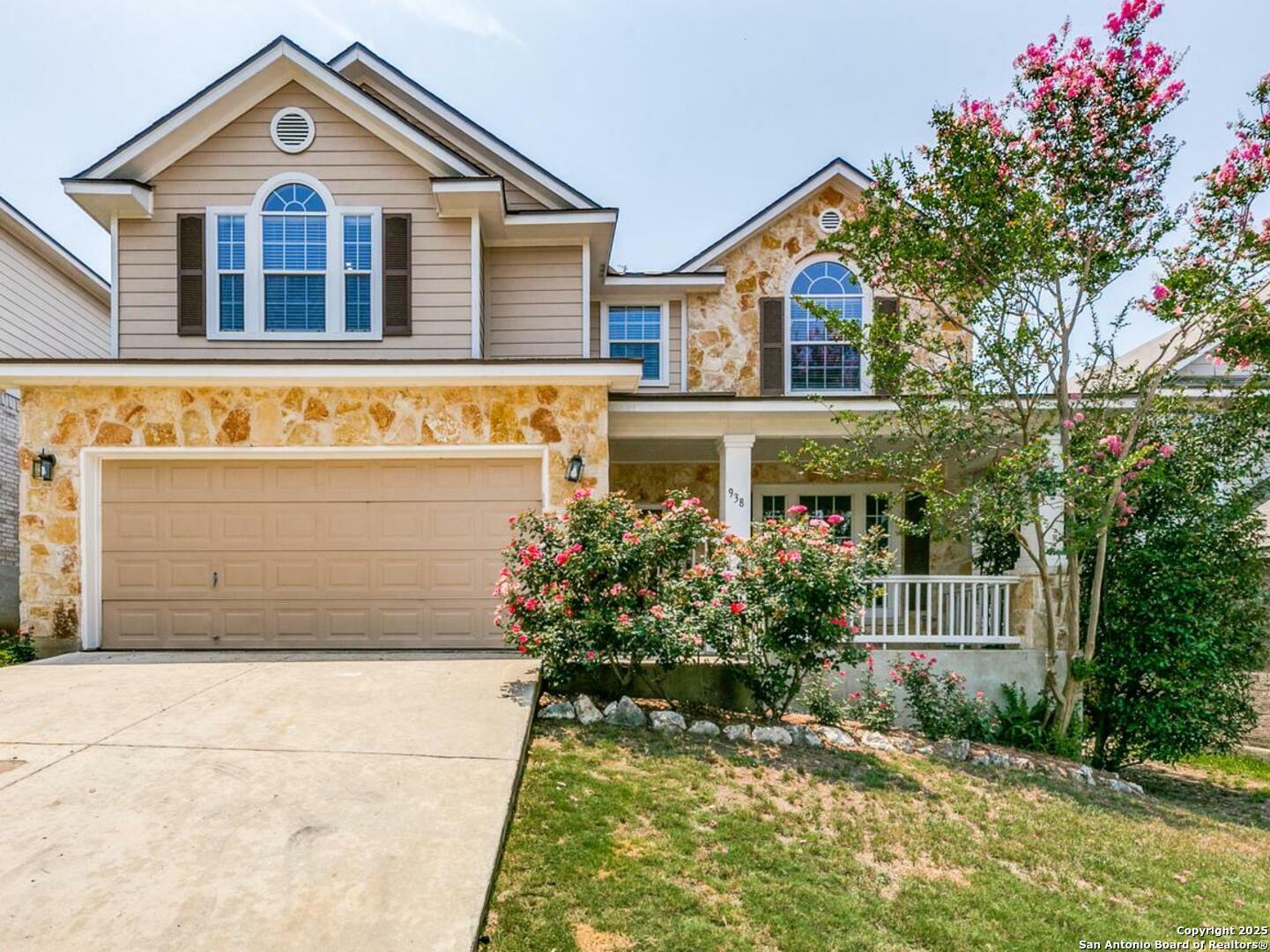 Property Photo: 938 Calico Garden TX 78260