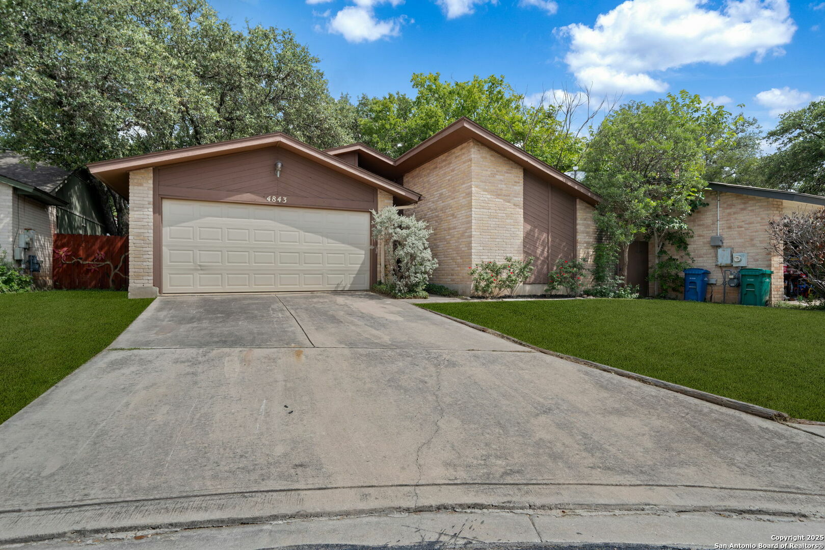 Property Photo: 4843 De Paul TX 78249
