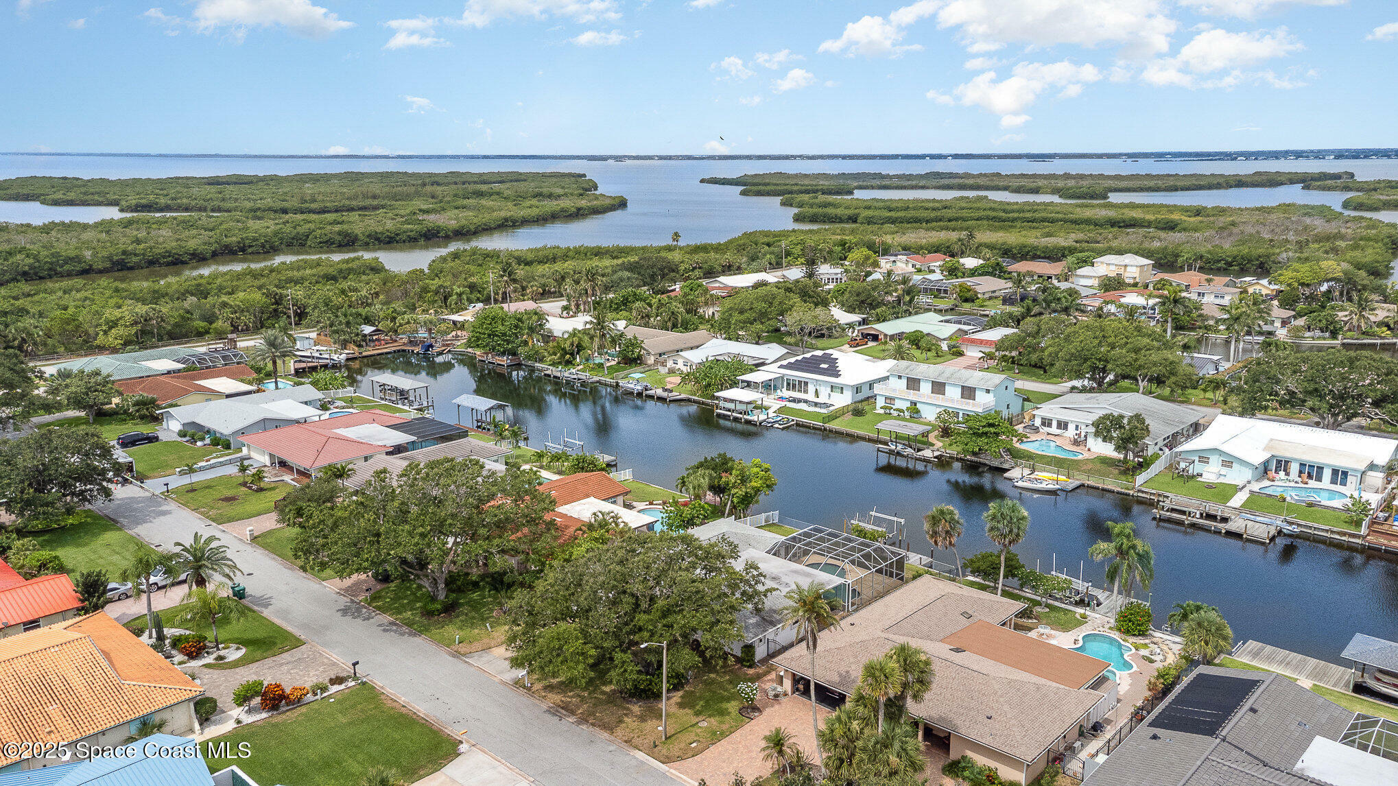 Property Photo: 55 Yacht Haven Drive FL 32931