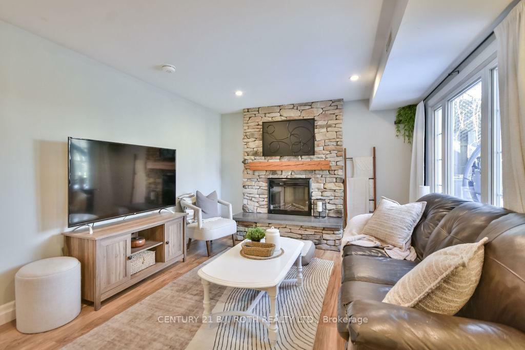 Photo de la propriété: 46 Ridgeway Avenue ON L4N 5L2