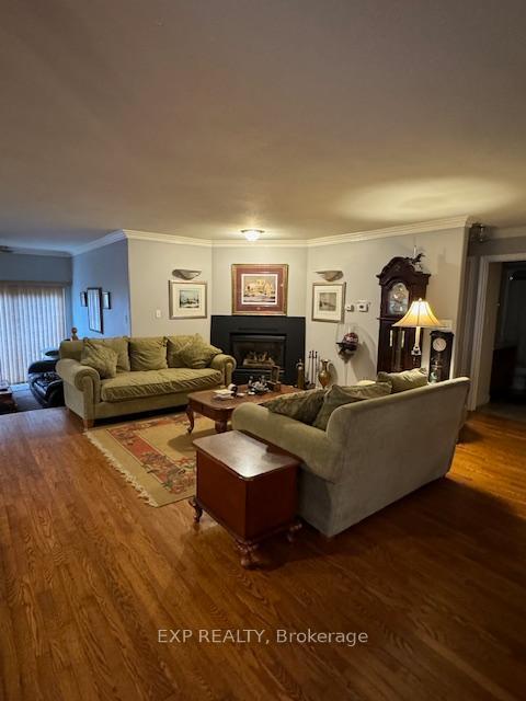 Property Photo: 680 Trailview Drive ON K9J 8P1