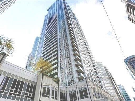 Property Photo: 7 Grenville Street 4105 ON M4Y 1A1