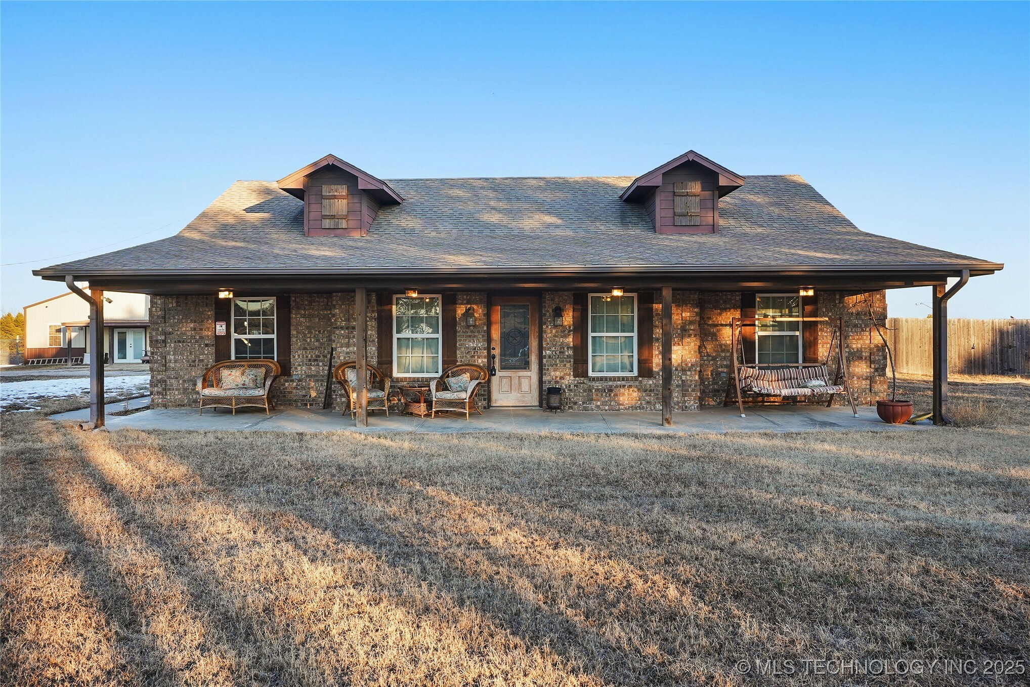 Property Photo: 740384 S 3480 Road OK 74023