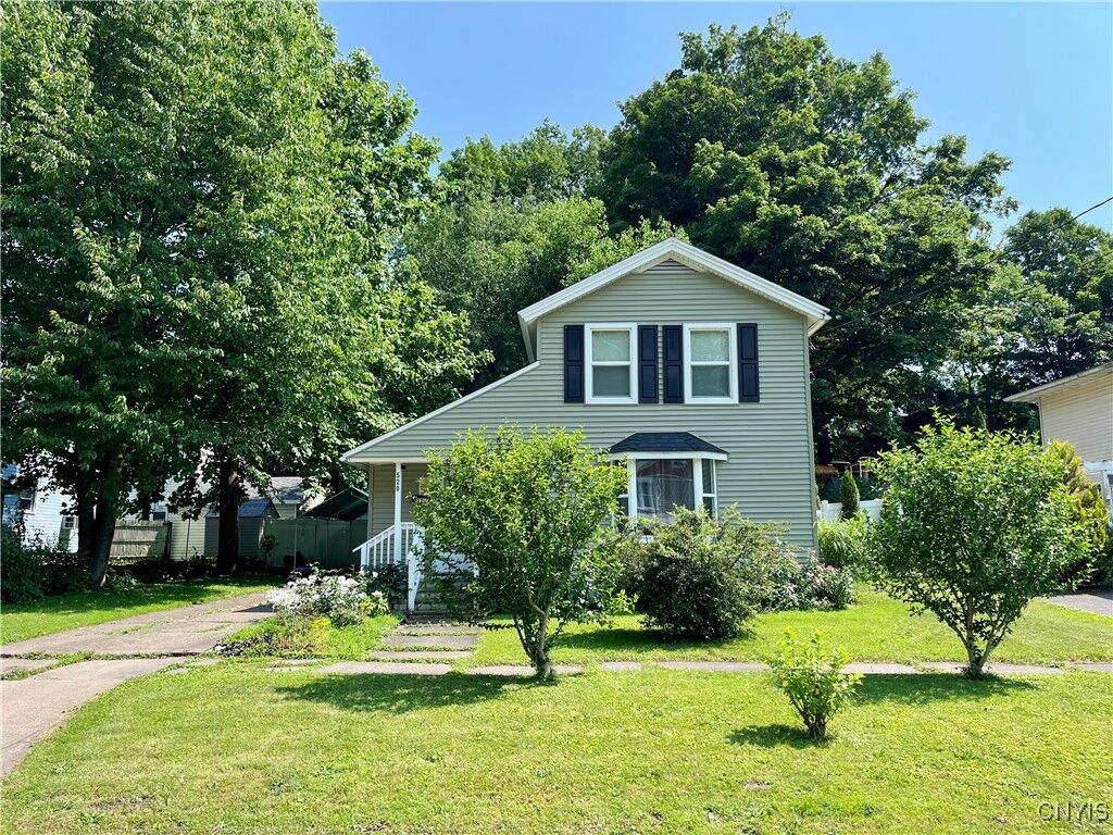 Property Photo: 520 Seneca Street NY 13069