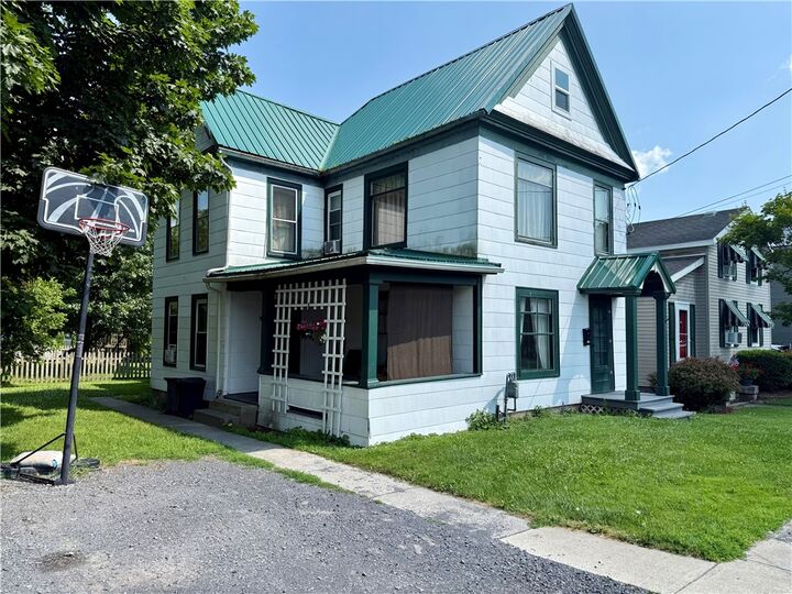 8 Church Street  Waterloo NY 13165 photo