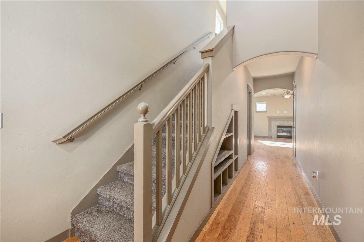 Property Photo: 229 E Whitespur St. ID 83642