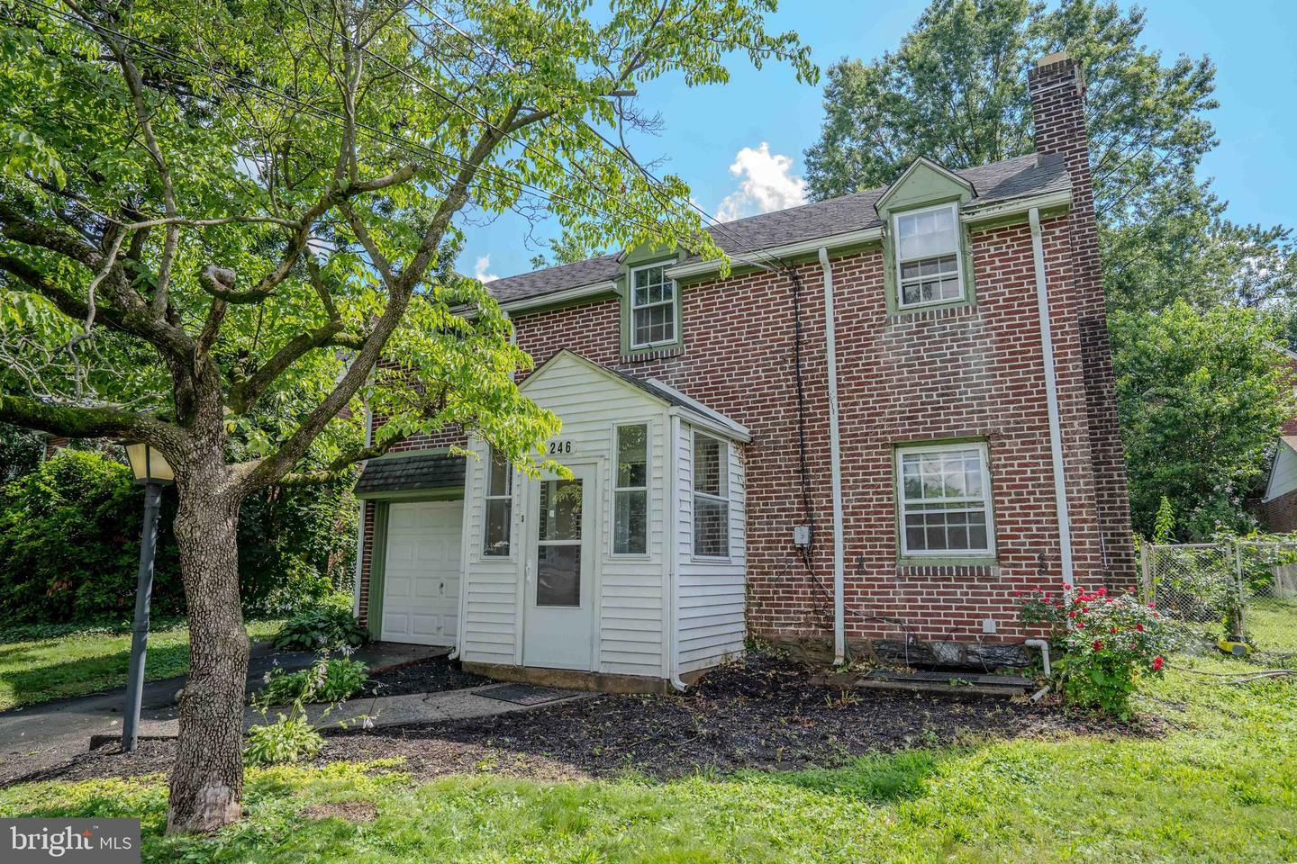 Property Photo: 246 Shadeland Avenue PA 19026