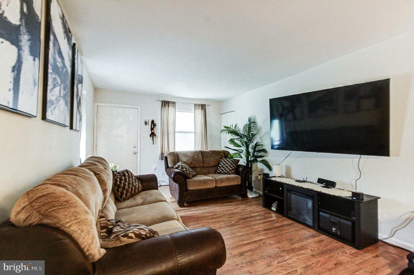 Property Photo:  1334 Wyomissing L  PA 19609 