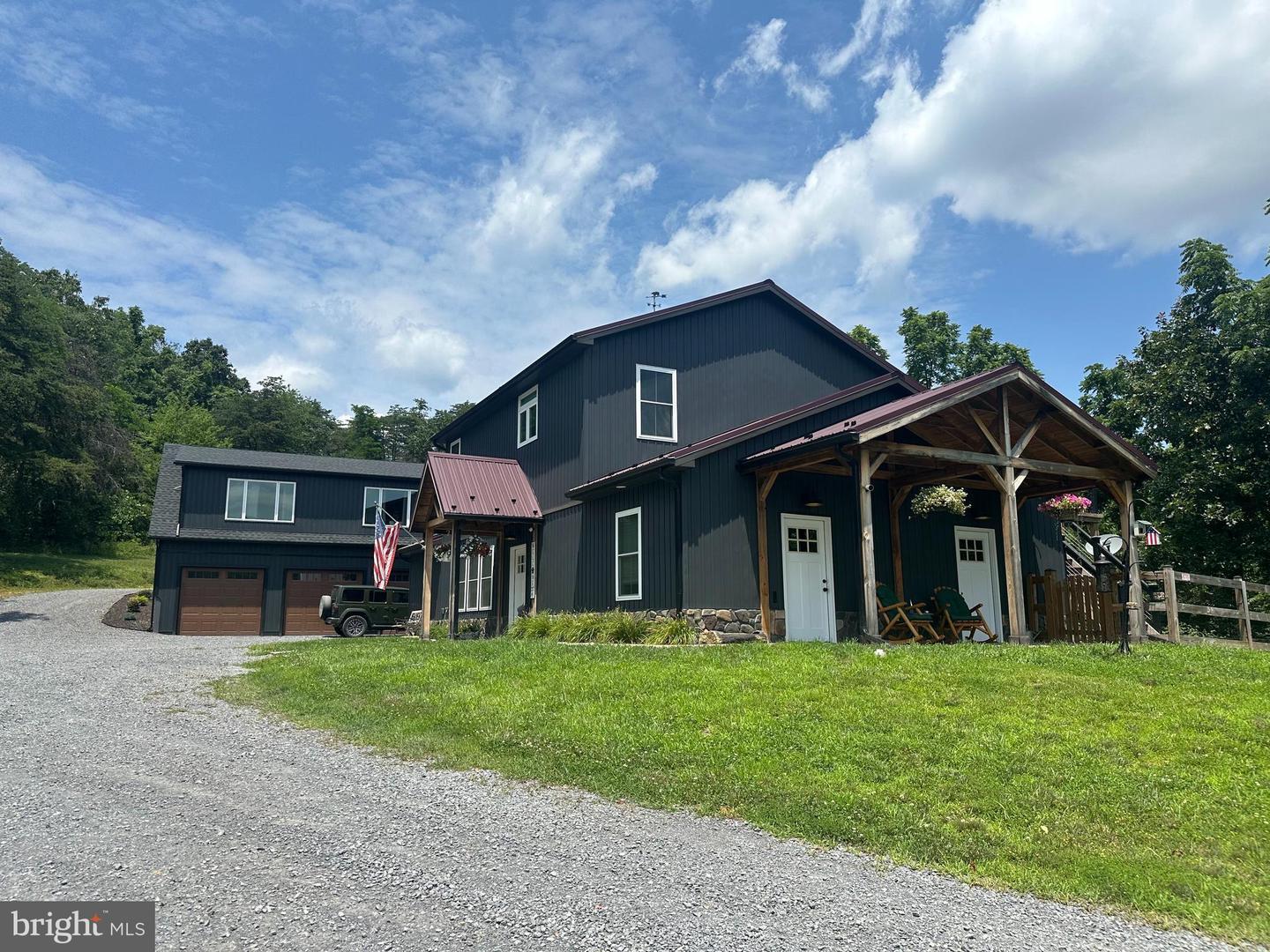 Property Photo:  9 Whiskey Trail Ln  WV 25411 