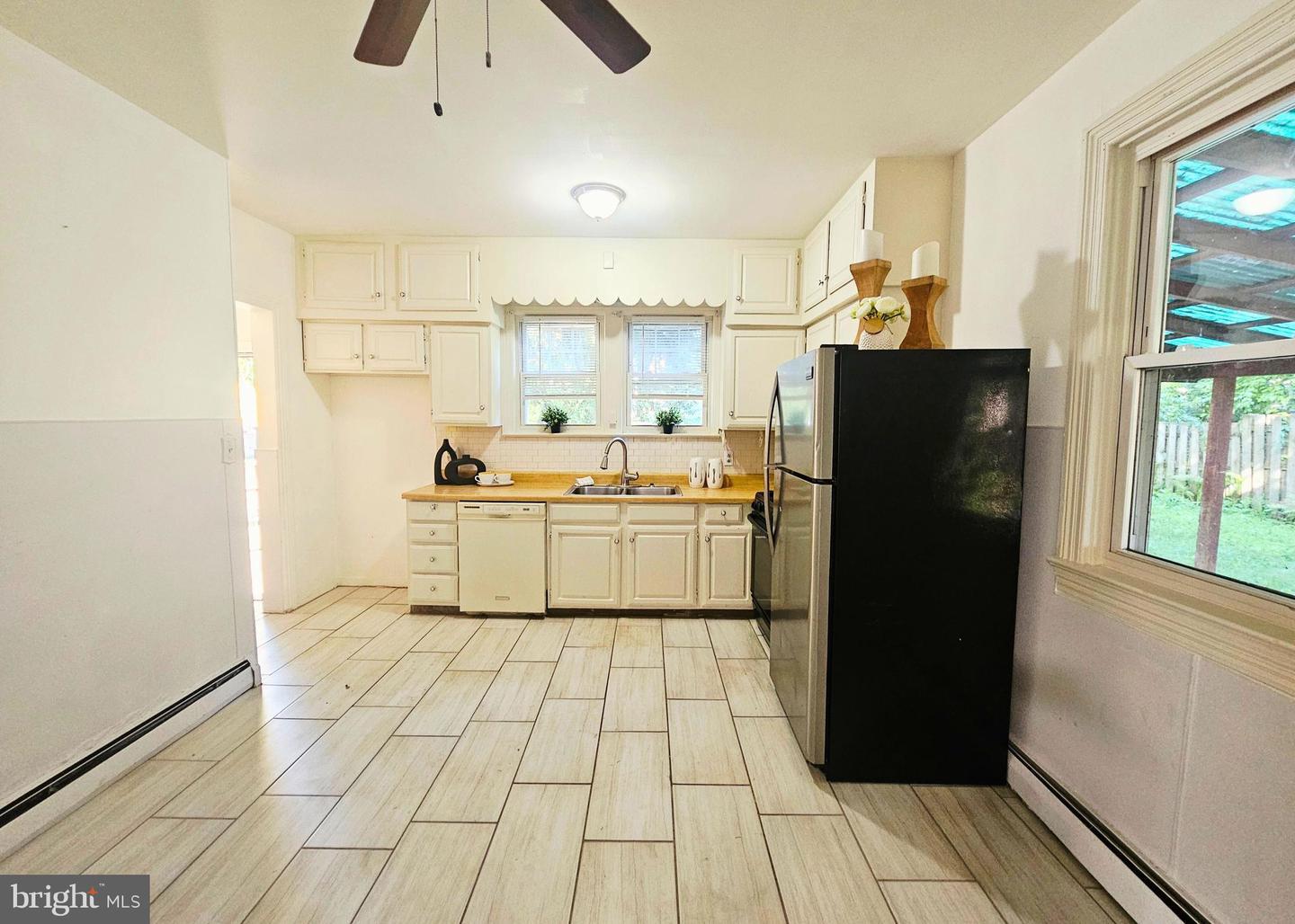 Property Photo: 801 Spruce Street NJ 08638