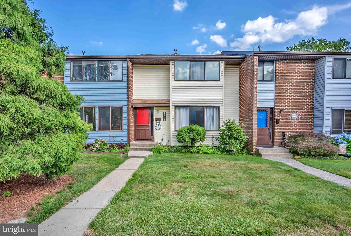 Property Photo: 170 Bennington Drive NJ 08520