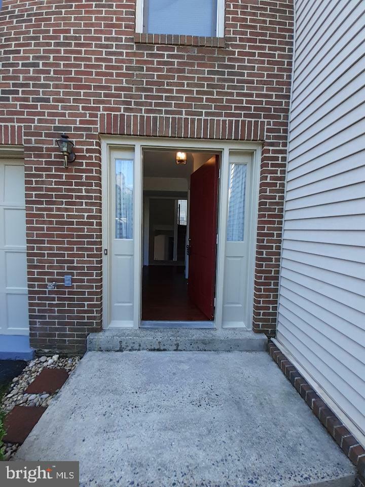 Property Photo: 6551 River Tweed Lane VA 22312