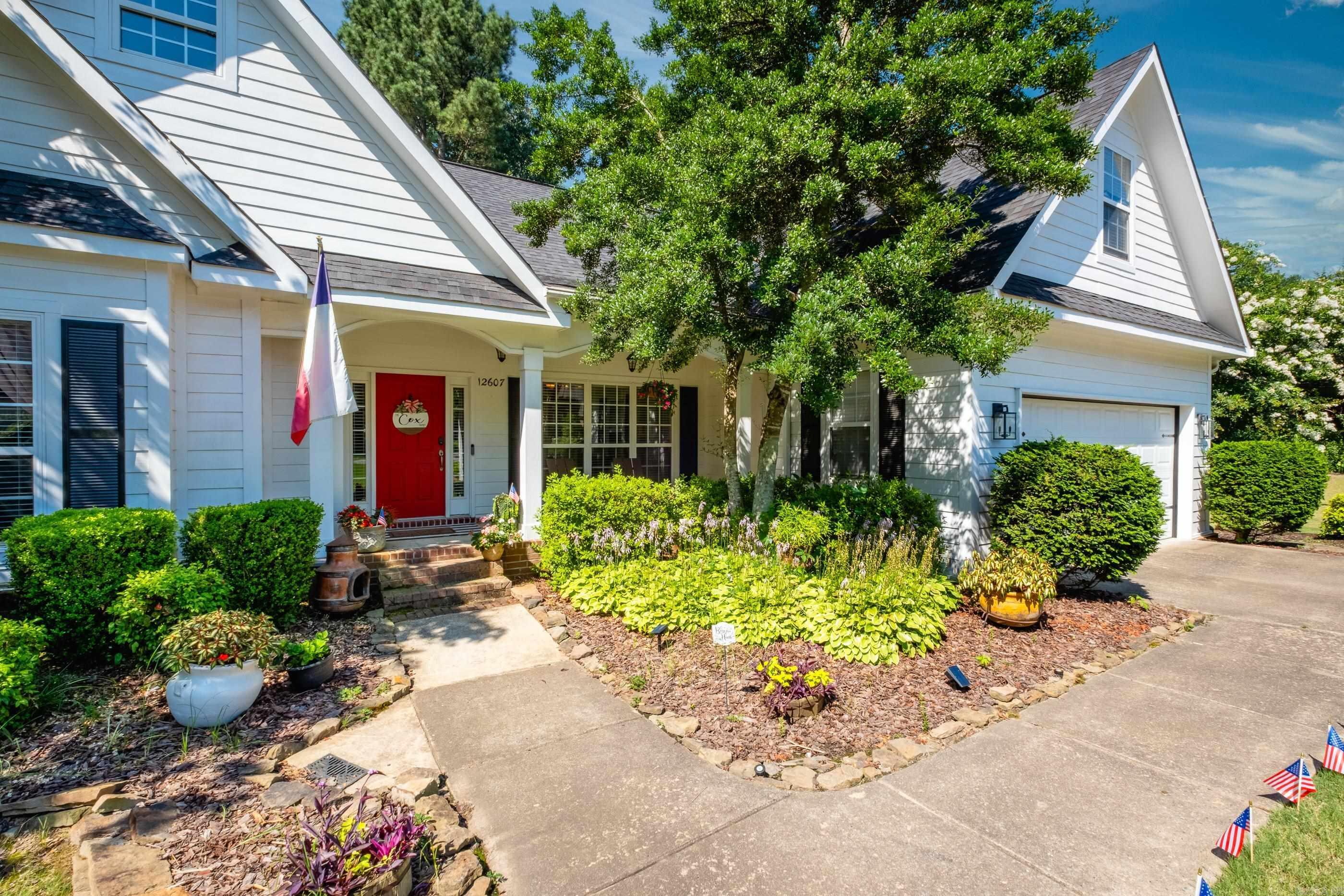 Property Photo: 12607 Meadows Edge AR 72211