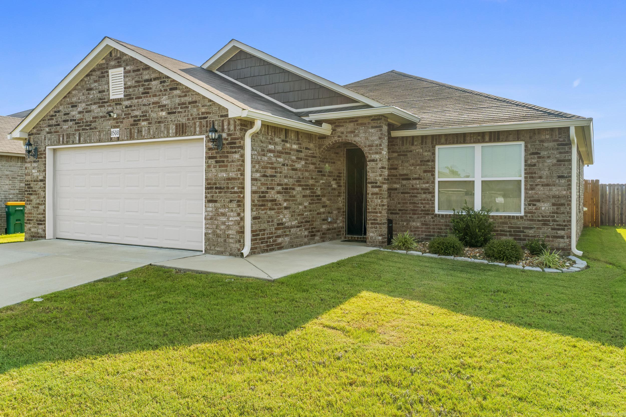 8508 Eastwood Creek Drive  North Little Rock AR 72113 photo