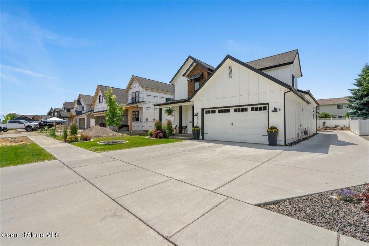Property Photo: 9137 N Raintree Ln ID 83835