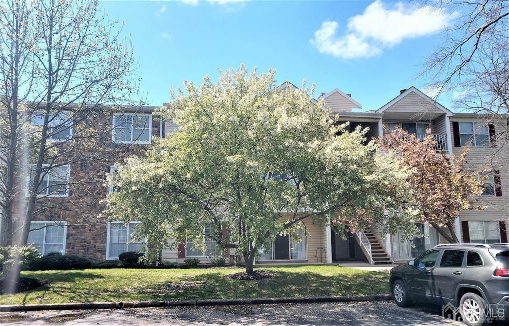 Property Photo: 68 Aspen Court NJ 08619