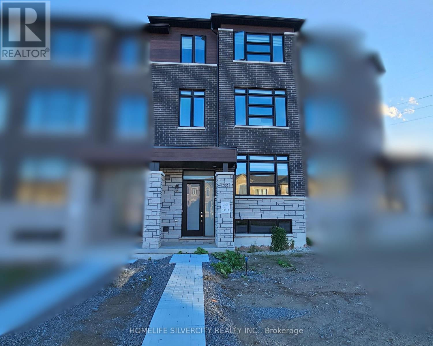 Photo de la propriété: 2752 Peter Matthews Drive ON L1X 2R2