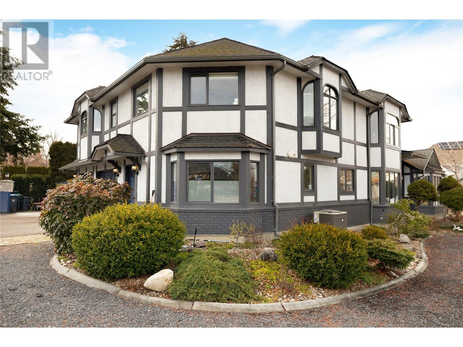Property Photo: 437 Duke Court BC V1W 3A2
