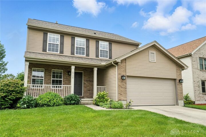 Property Photo: 6739 Heritage Park Boulevard OH 45424