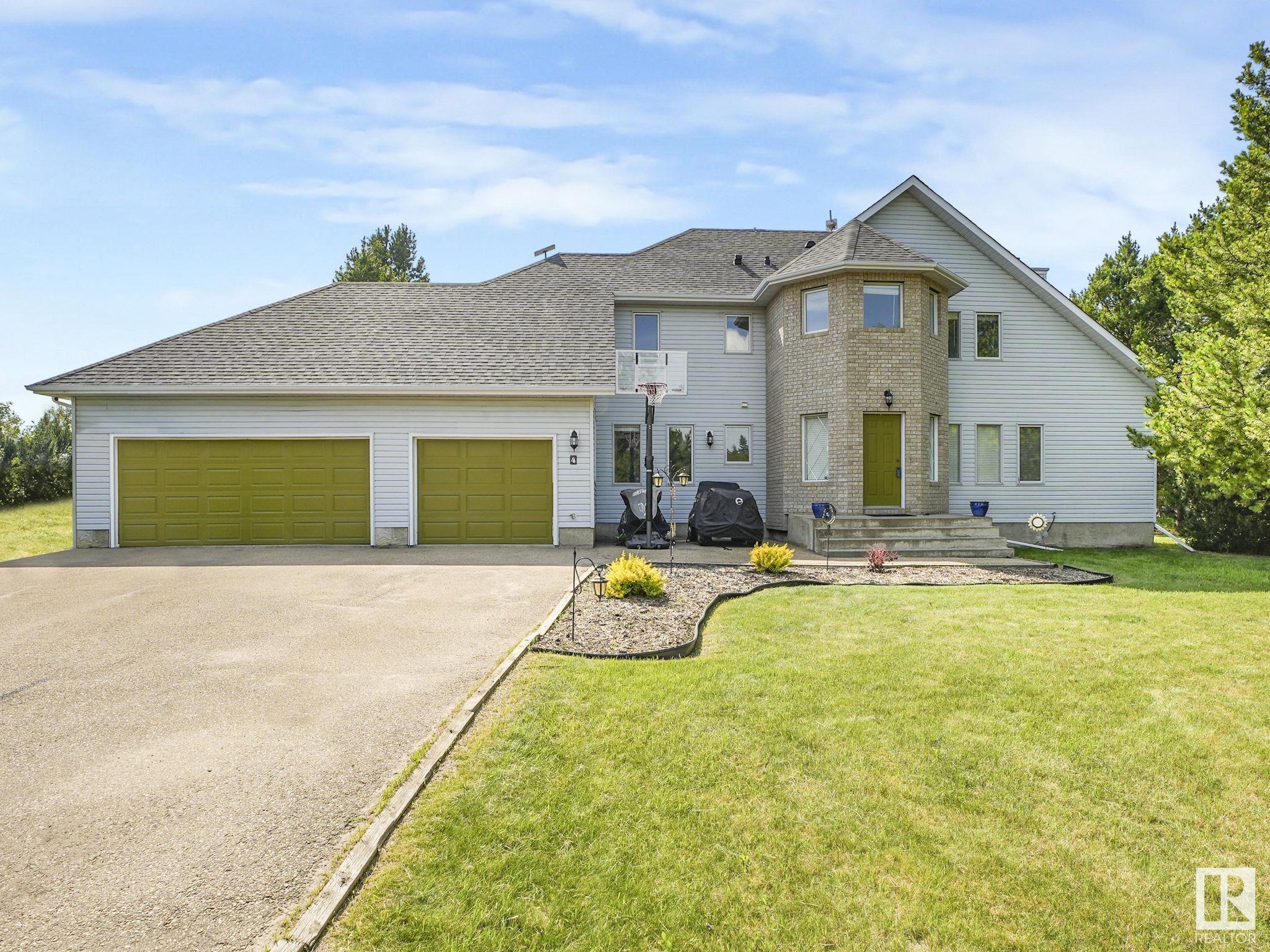 4 Vista Way  Rural Sturgeon County AB T0A 1N0 photo