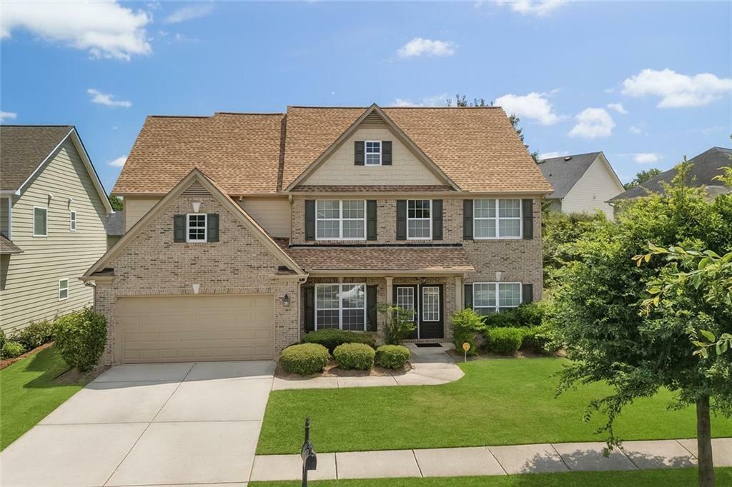 Property Photo: 1122 Tranquil Lake Drive GA 30017