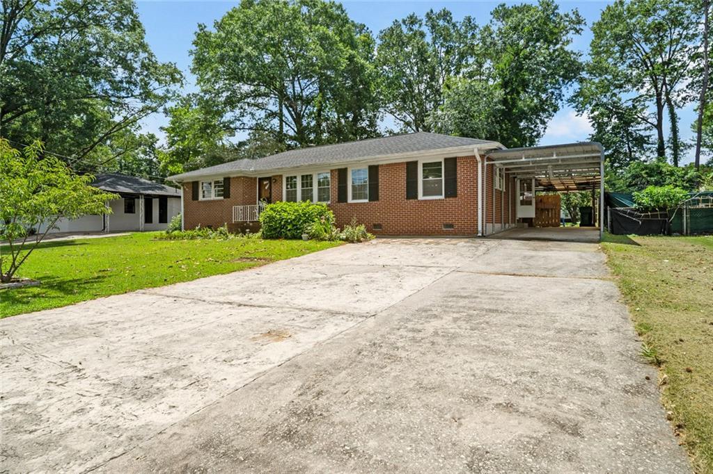 Property Photo:  1199 Ellington Drive  GA 30260 