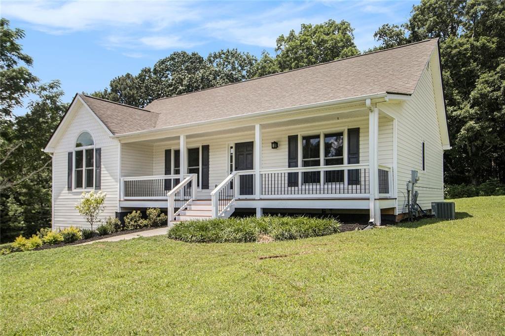 Property Photo: 9050 Ivyshaw Drive GA 30506