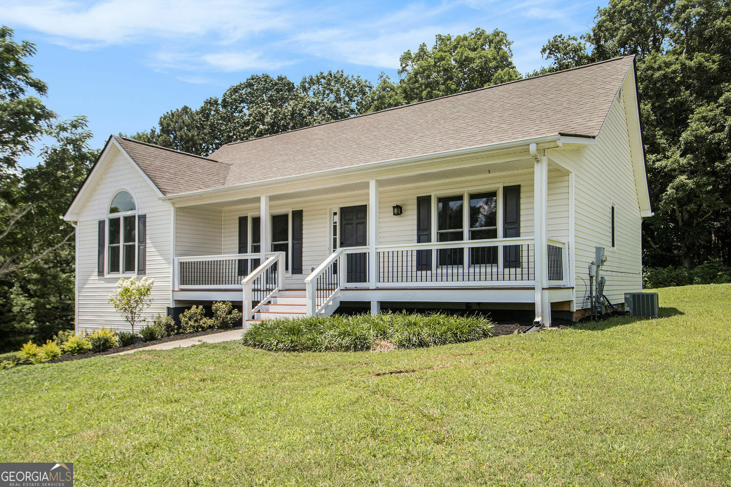 Property Photo: 9050 Ivyshaw Drive GA 30506