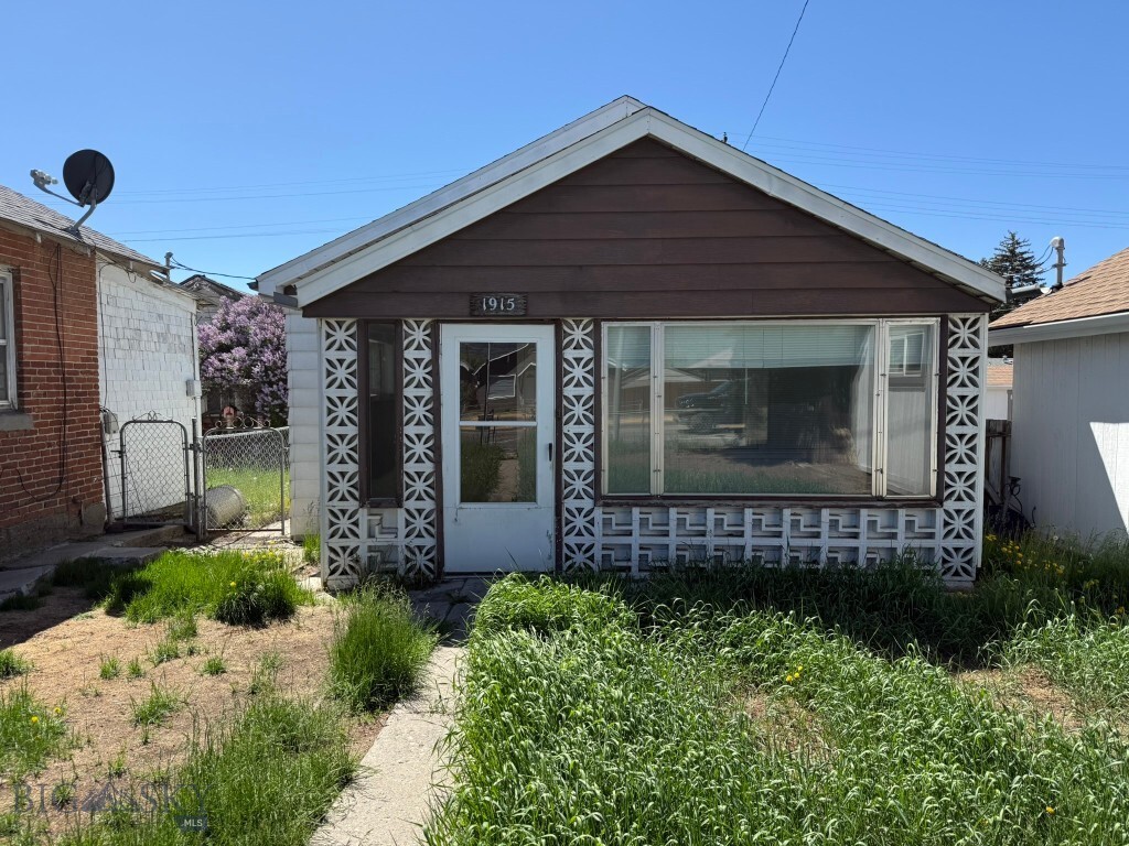 Property Photo: 1915 S Montana MT 59701